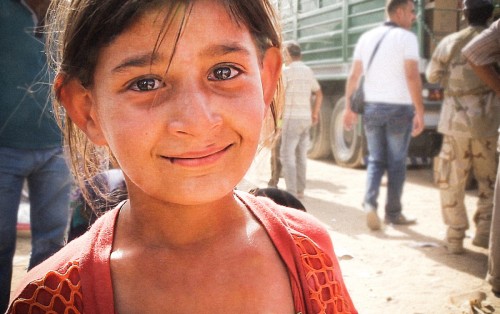 NIÑOS de IRAK, sonrisas y lágrimas